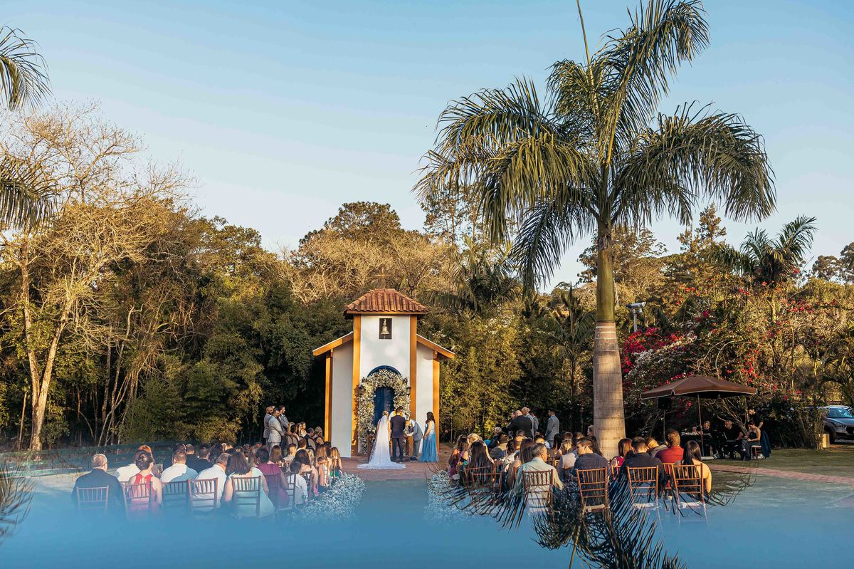 fotos casamento de dia na fazenda Dona Ines em Itatiba SP casal de noivos Michele e Rafael fotografia pelo fotografo Denis Silveira Especializado em Casamentos na fazenda