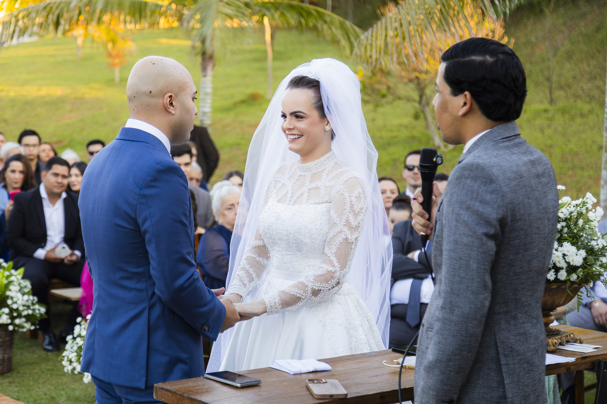 Fotos Casamento Casal Noivos Ana Clara e Rafael em Morungaba SP espaco Valle das Palmeiras Eventos Matrimonio de Casamento ao ar Livre de Dia Fotos pelo Fotógrafo Denis Silveira Fotografia