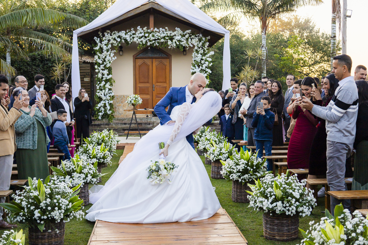 Fotos Casamento Casal Noivos Ana Clara e Rafael em Morungaba SP espaco Valle das Palmeiras Eventos Matrimonio de Casamento ao ar Livre de Dia Fotos pelo Fotógrafo Denis Silveira Fotografia