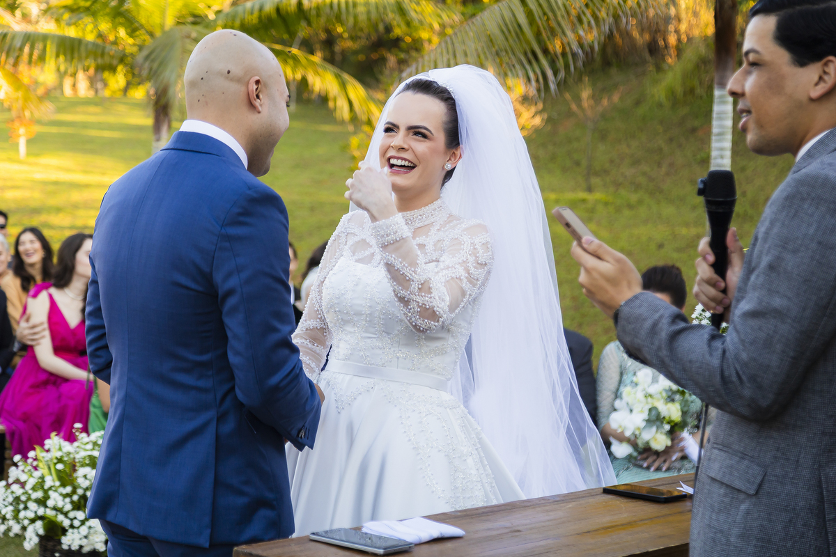 Fotos Casamento Casal Noivos Ana Clara e Rafael em Morungaba SP espaco Valle das Palmeiras Eventos Matrimonio de Casamento ao ar Livre de Dia Fotos pelo Fotógrafo Denis Silveira Fotografia