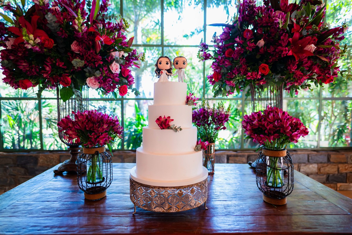 Fotos de Casamento na cidade de São Carlos SP Casal Noivos Greicy e Felipe no espaço Villa Ravello imagens pelo Fotógrafo Denis Silveira Fotógrafo Profissional de matrimonios
