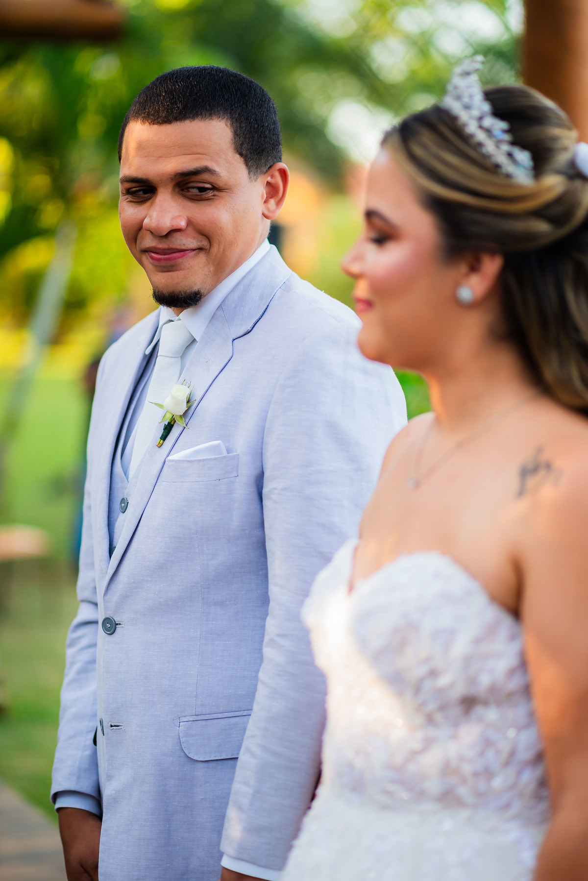 Fotos de Casamento na cidade de São Carlos SP Casal Noivos Greicy e Felipe no espaço Villa Ravello imagens pelo Fotógrafo Denis Silveira Fotógrafo Profissional de matrimonios