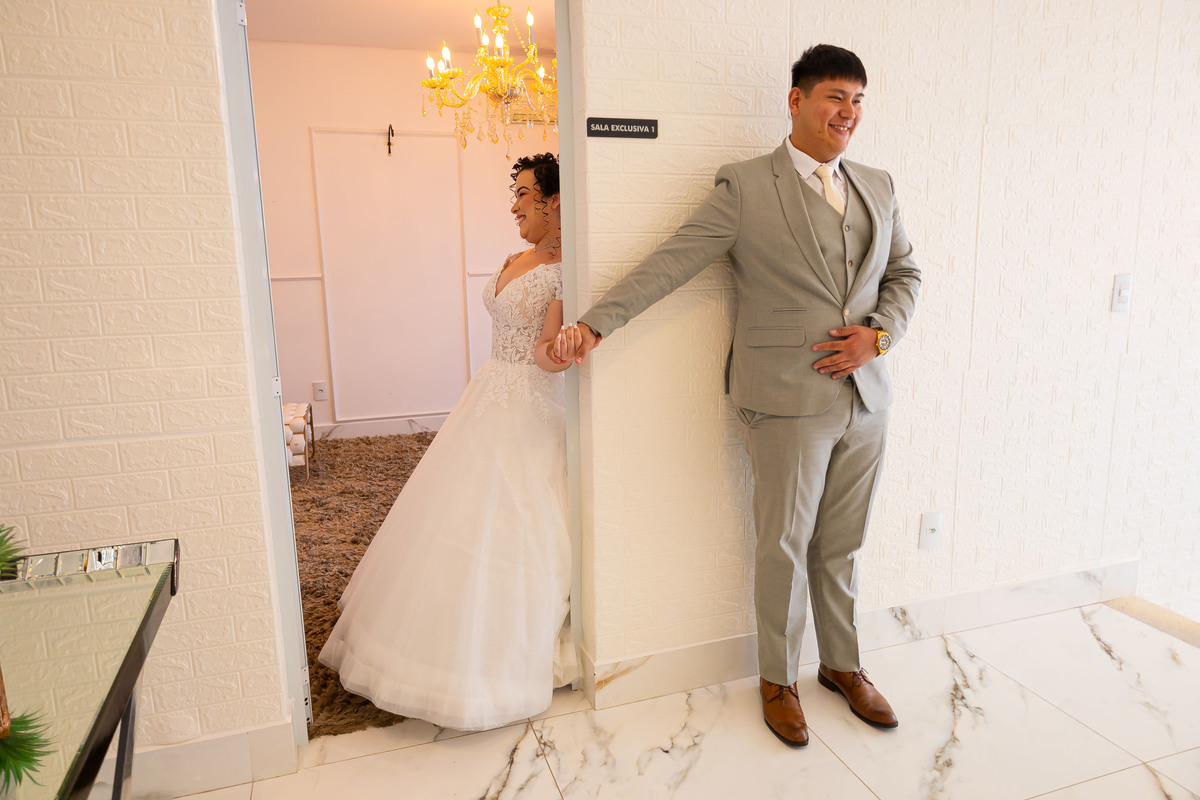 Fotos Casamento Casal Noivos Cassiane & Carlos na cidade de Nova Odessa SP no espaço Villa Harmonia Eventos imagens de Fotografia pelo Fotógrafo Denis Silveira Especializado em Casamentos