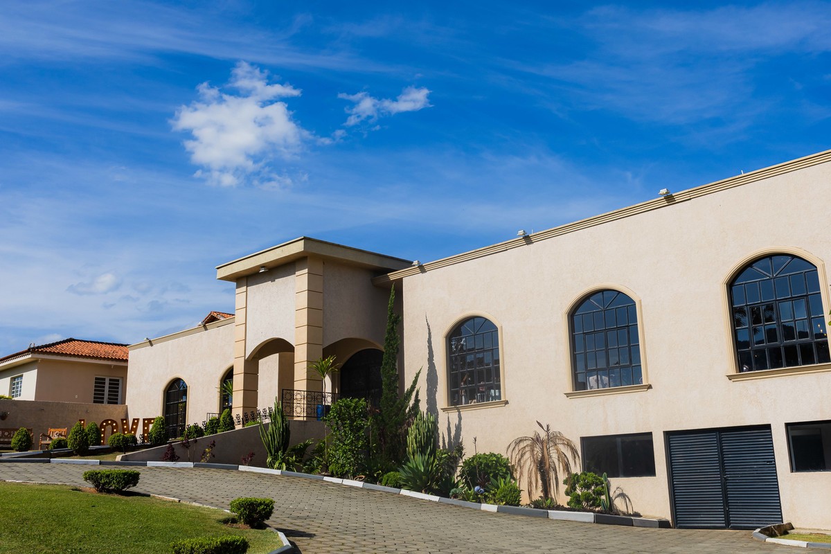 Fotos de Casamento em Mairiporã/SP casal de Noivos Iris e Luiz Fernando no Buffet Renascença Casamento realizado pelas lentes do Fotógrafo Denis Silveira Especializado em Casamentos