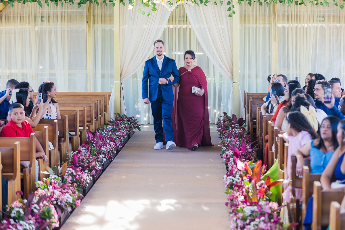 Fotos de Casamento em Mairiporã/SP casal de Noivos Iris e Luiz Fernando no Buffet Renascença Casamento realizado pelas lentes do Fotógrafo Denis Silveira Especializado em Casamentos