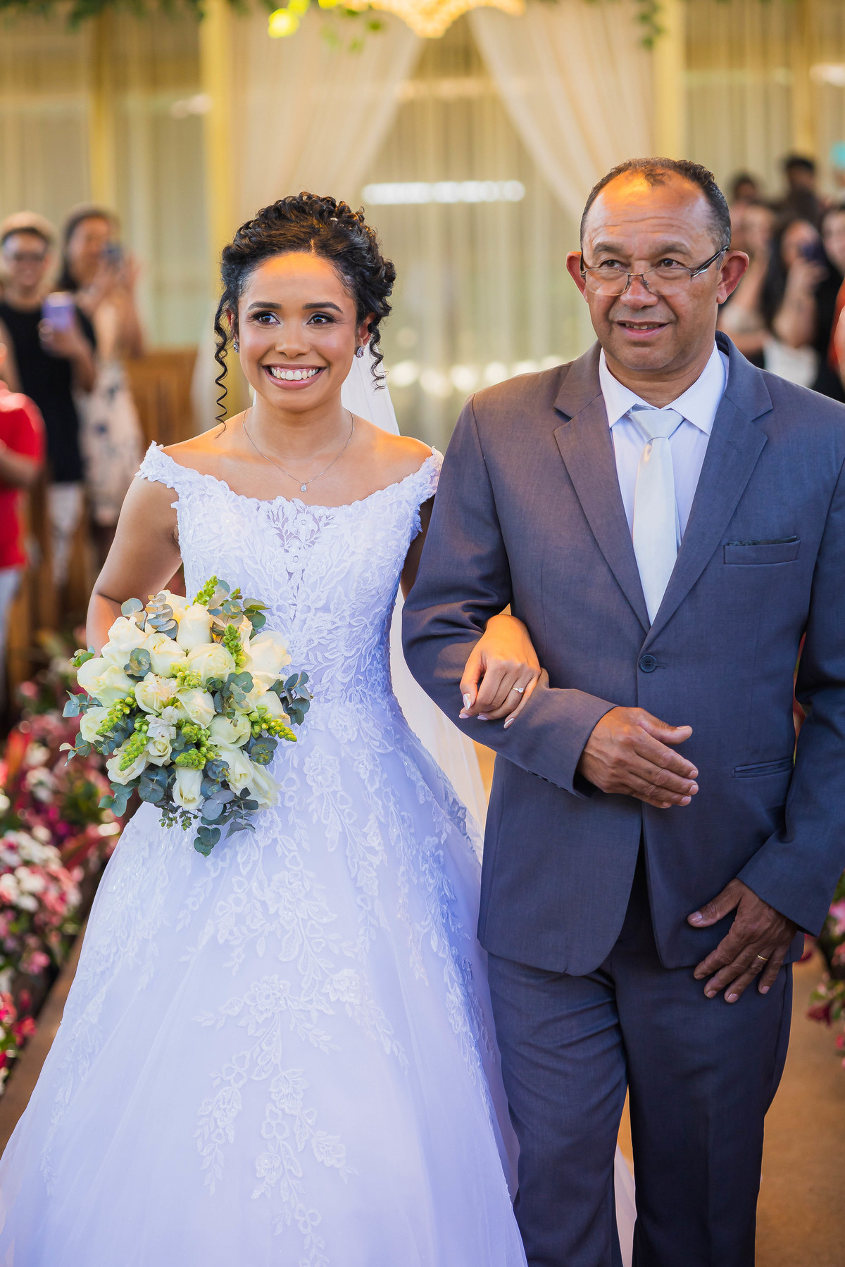 Fotos de Casamento em Mairiporã/SP casal de Noivos Iris e Luiz Fernando no Buffet Renascença Casamento realizado pelas lentes do Fotógrafo Denis Silveira Especializado em Casamentos