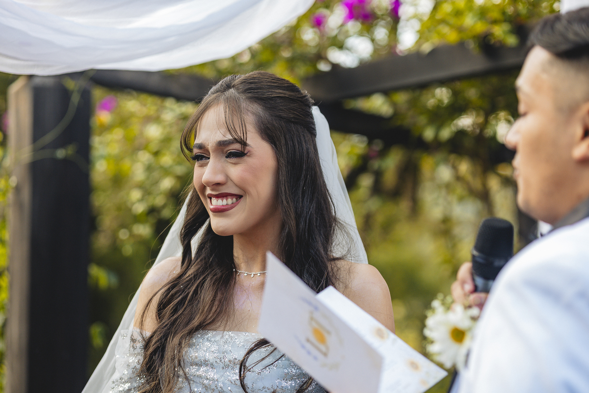 Fotos Casamento Casal Noivos Lauren e Thiago em Poços de Caldas Minas Gerais cidade do interior de MG imagens pelo fotografo Denis Silveira Especializado em Casamentos