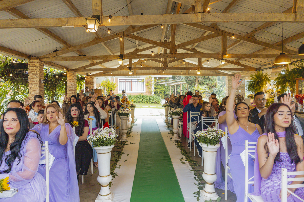 Fotos Casamento Casal Noivos Lauren e Thiago em Poços de Caldas Minas Gerais cidade do interior de MG imagens pelo fotografo Denis Silveira Especializado em Casamentos