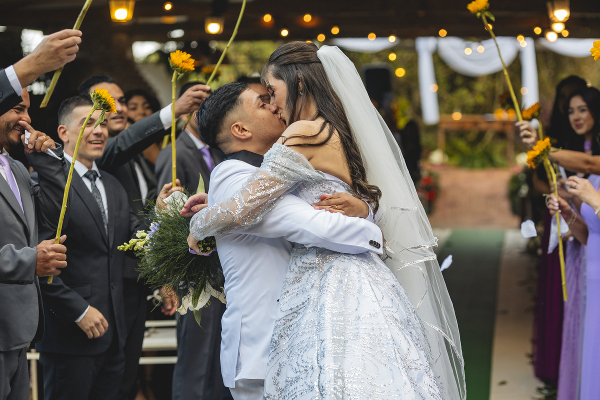 Fotos Casamento Casal Noivos Lauren e Thiago em Poços de Caldas Minas Gerais cidade do interior de MG imagens pelo fotografo Denis Silveira Especializado em Casamentos