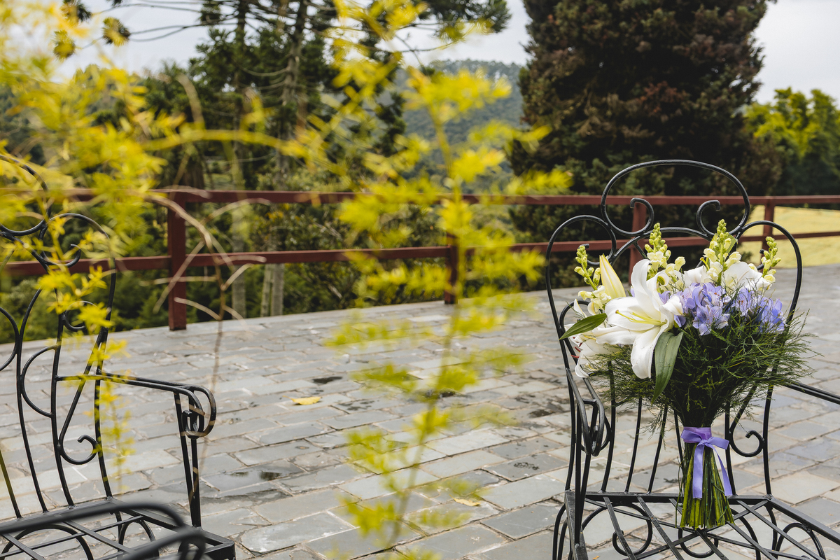 Fotos Casamento Casal Noivos Lauren e Thiago em Poços de Caldas Minas Gerais cidade do interior de MG imagens pelo fotografo Denis Silveira Especializado em Casamentos
