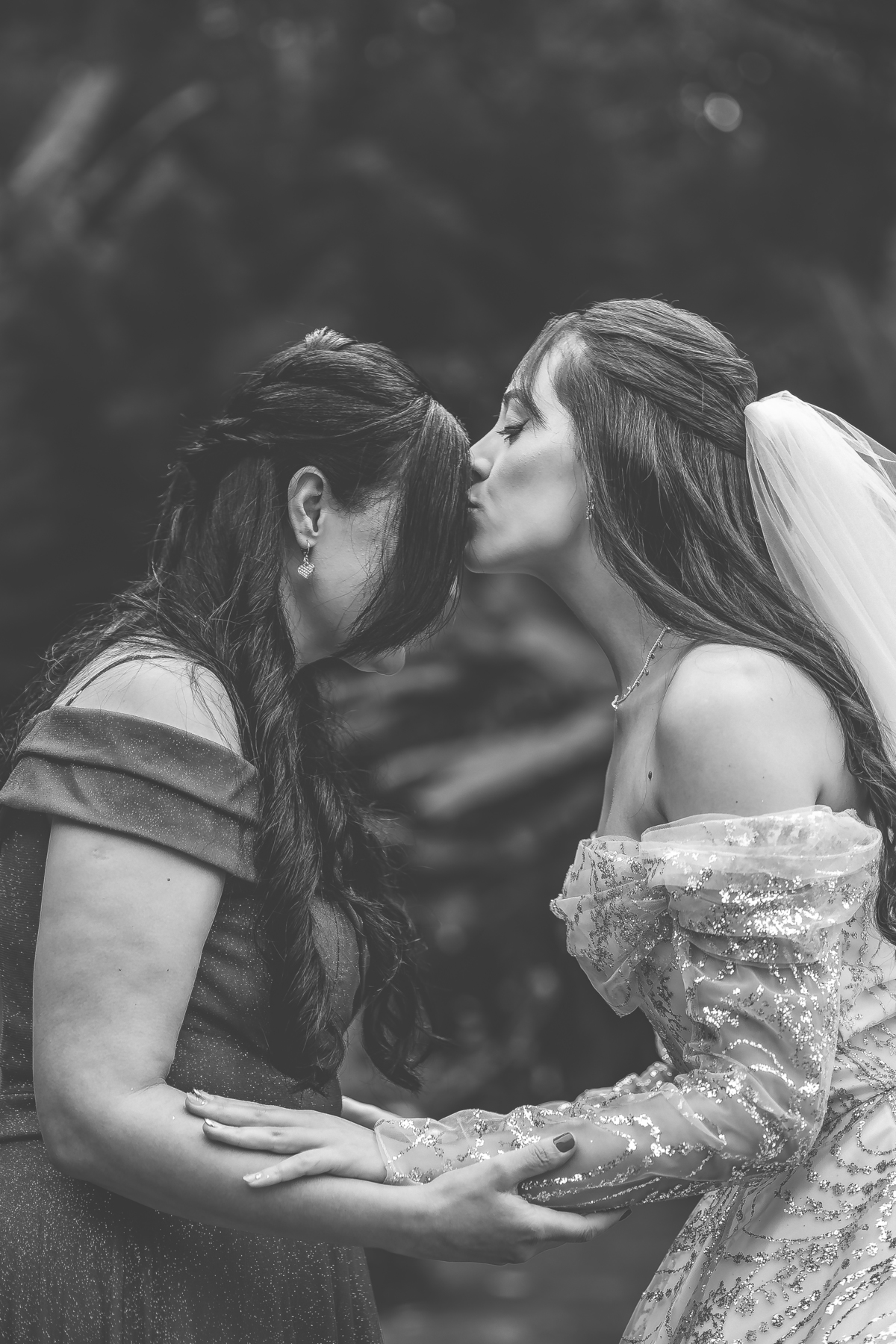 Fotos Casamento Casal Noivos Lauren e Thiago em Poços de Caldas Minas Gerais cidade do interior de MG imagens pelo fotografo Denis Silveira Especializado em Casamentos