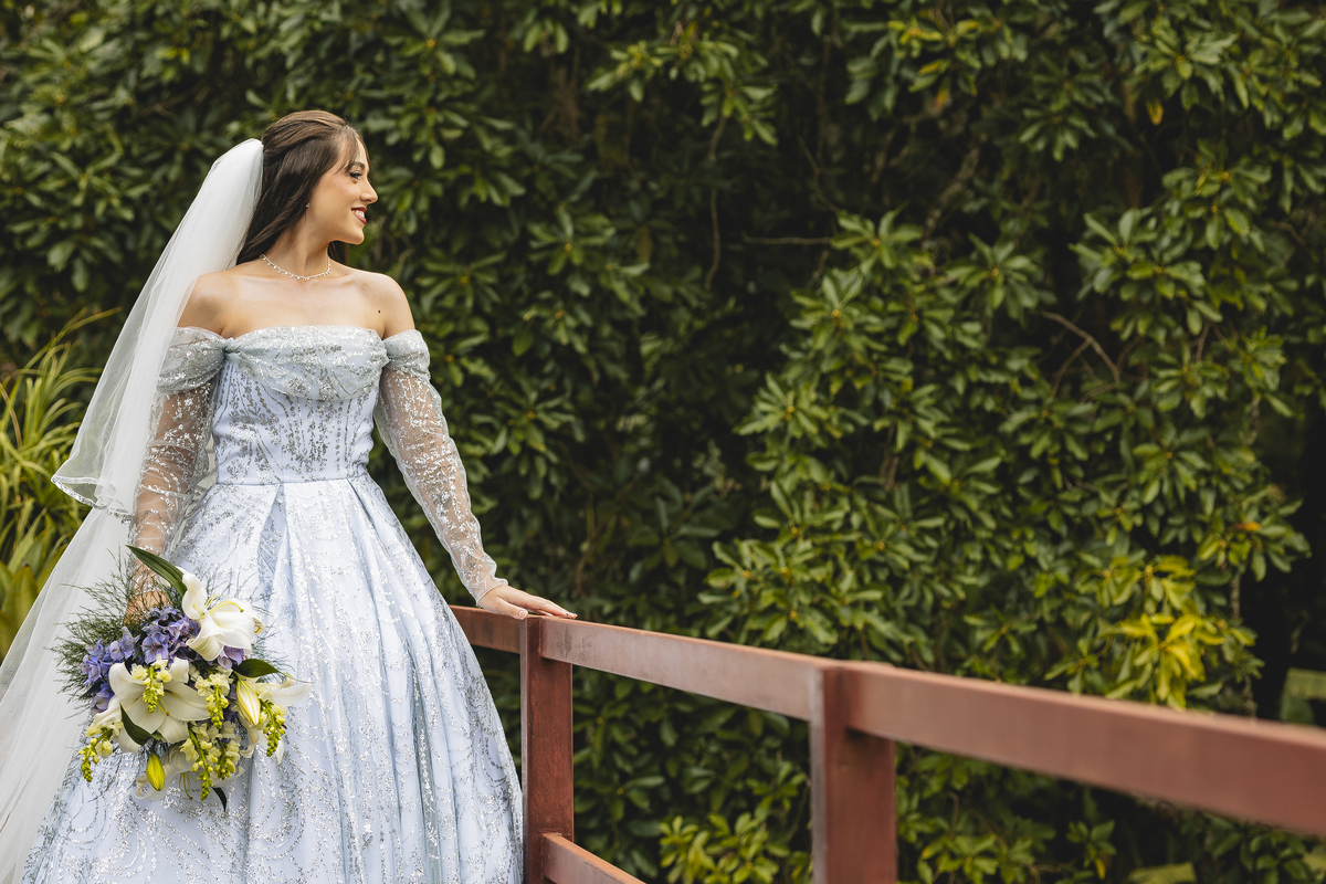 Fotos Casamento Casal Noivos Lauren e Thiago em Poços de Caldas Minas Gerais cidade do interior de MG imagens pelo fotografo Denis Silveira Especializado em Casamentos
