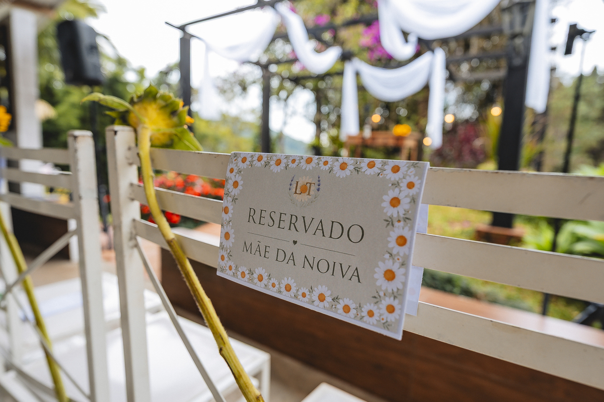 Fotos Casamento Casal Noivos Lauren e Thiago em Poços de Caldas Minas Gerais cidade do interior de MG imagens pelo fotografo Denis Silveira Especializado em Casamentos
