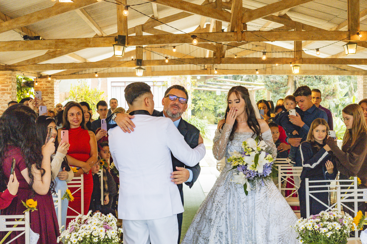 Fotos Casamento Casal Noivos Lauren e Thiago em Poços de Caldas Minas Gerais cidade do interior de MG imagens pelo fotografo Denis Silveira Especializado em Casamentos