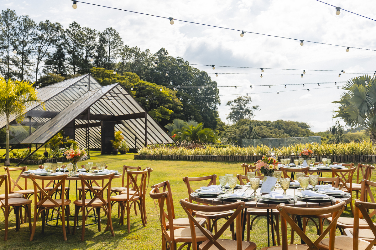 Fotos Casamento em Fazenda São José Evento em Aracoiaba da Serra SP Casal de Noivos Vanessa e Luiz Carlos Cerimonia de Matrimonio de Dia no Campo ao Ar livre Imagens pelo Fotografo Denis Silveira Especializado em Fotografia de Casamentos