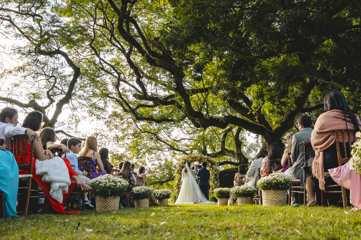 Fotos Casamento em Fazenda São José Evento em Aracoiaba da Serra SP Casal de Noivos Vanessa e Luiz Carlos Cerimonia de Matrimonio de Dia no Campo ao Ar livre Imagens pelo Fotografo Denis Silveira Especializado em Fotografia de Casamentos