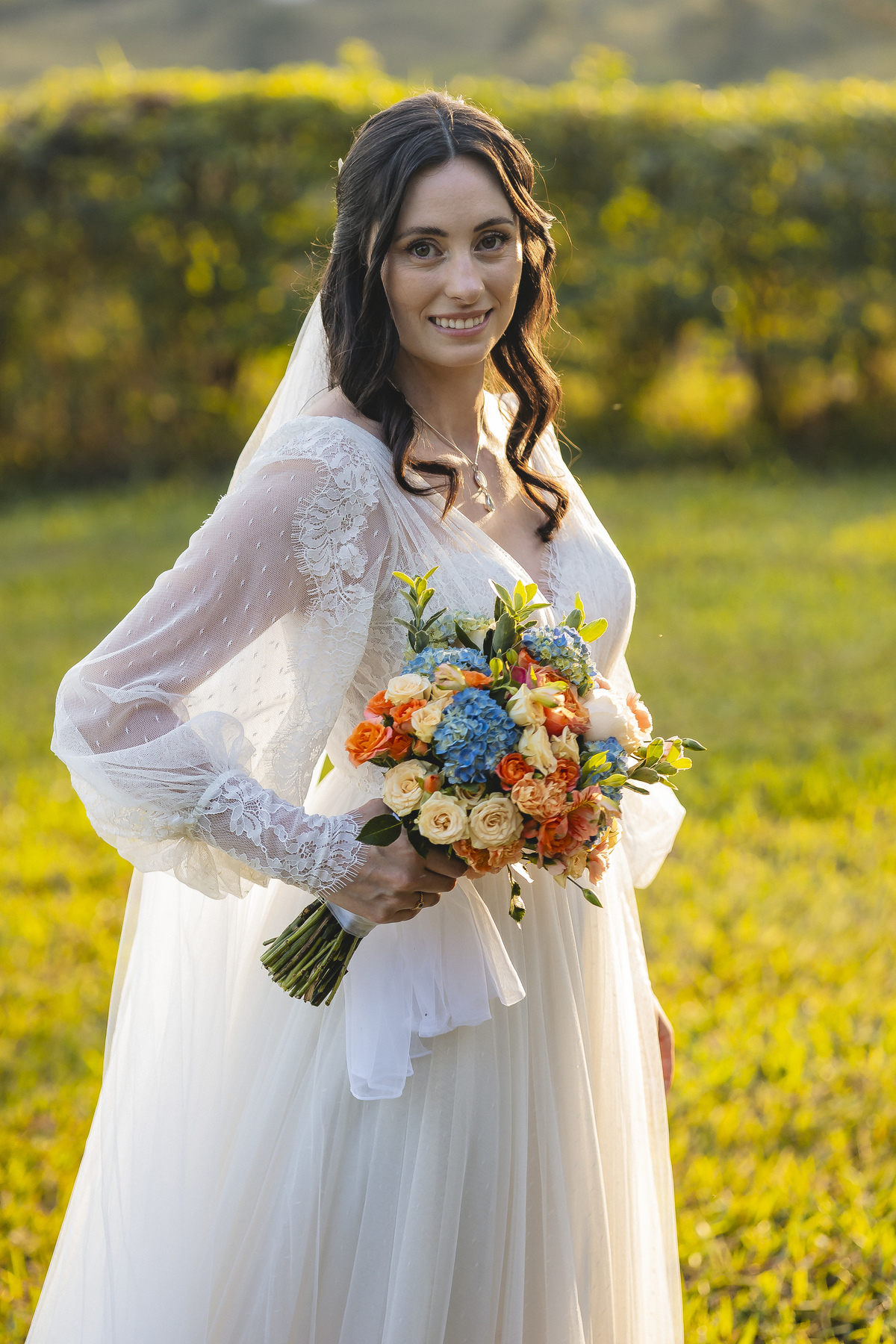 Fotos Casamento em Fazenda São José Evento em Aracoiaba da Serra SP Casal de Noivos Vanessa e Luiz Carlos Cerimonia de Matrimonio de Dia no Campo ao Ar livre Imagens pelo Fotografo Denis Silveira Especializado em Fotografia de Casamentos