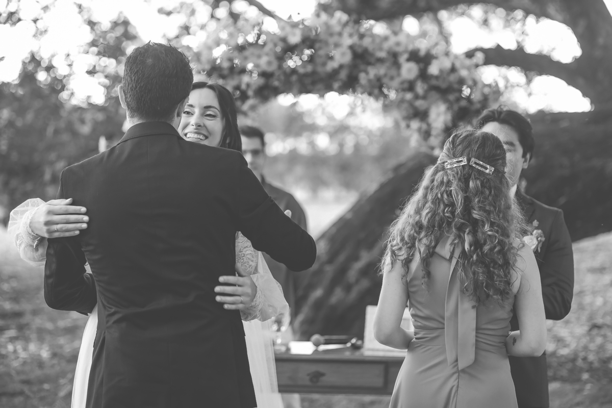 Fotos Casamento em Fazenda São José Evento em Aracoiaba da Serra SP Casal de Noivos Vanessa e Luiz Carlos Cerimonia de Matrimonio de Dia no Campo ao Ar livre Imagens pelo Fotografo Denis Silveira Especializado em Fotografia de Casamentos