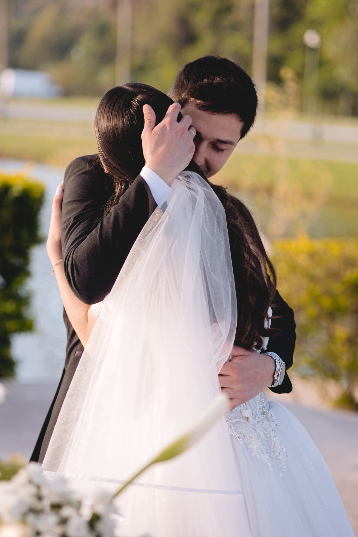 Fotos Casamento Itupeva SP Lagoa Santa Rita Eventos Casal Noivos Caroline e Kaue Casamento ao Ar Livre imagens pelo Fotografo Denis Silveira Especializado em Casamentos