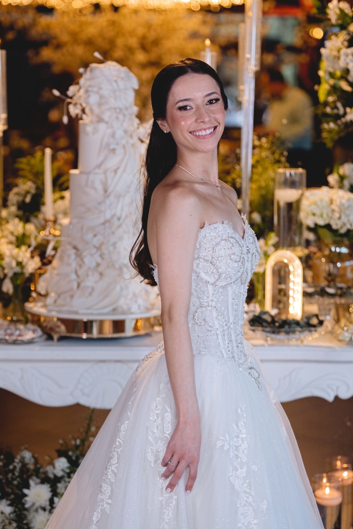 Fotos Casamento Itupeva SP Lagoa Santa Rita Eventos Casal Noivos Caroline e Kaue Casamento ao Ar Livre imagens pelo Fotografo Denis Silveira Especializado em Casamentos
