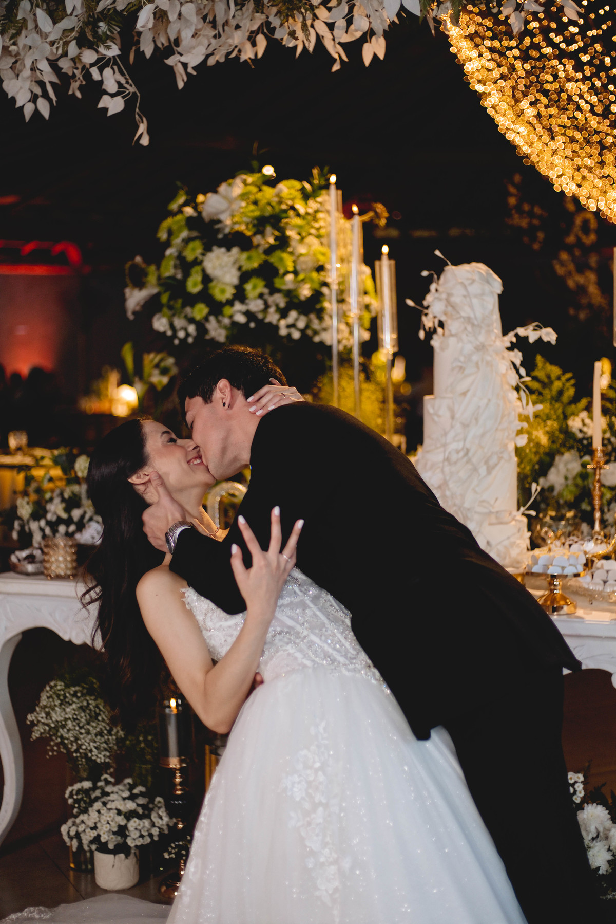 Fotos Casamento Itupeva SP Lagoa Santa Rita Eventos Casal Noivos Caroline e Kaue Casamento ao Ar Livre imagens pelo Fotografo Denis Silveira Especializado em Casamentos