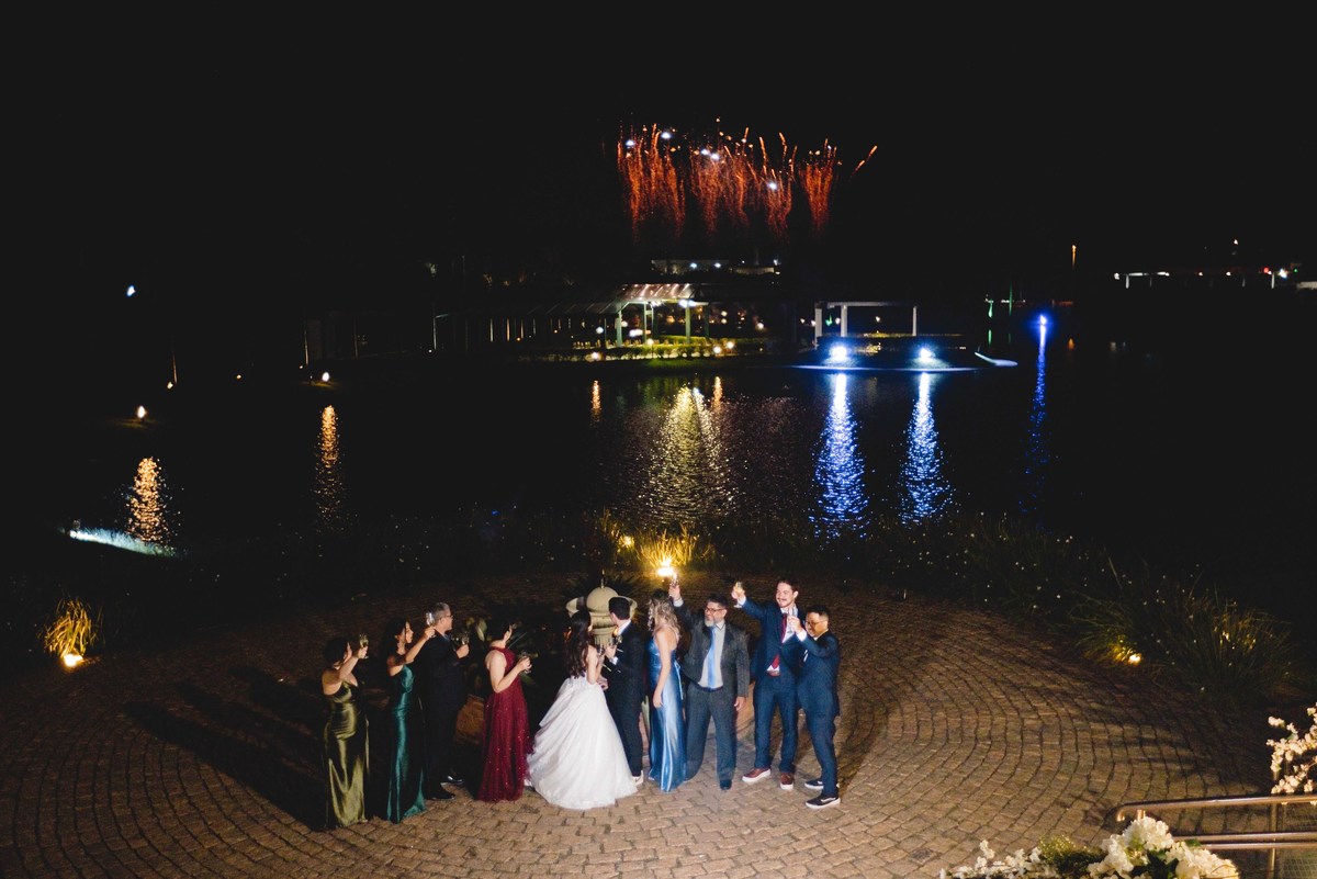 Fotos Casamento Itupeva SP Lagoa Santa Rita Eventos Casal Noivos Caroline e Kaue Casamento ao Ar Livre imagens pelo Fotografo Denis Silveira Especializado em Casamentos