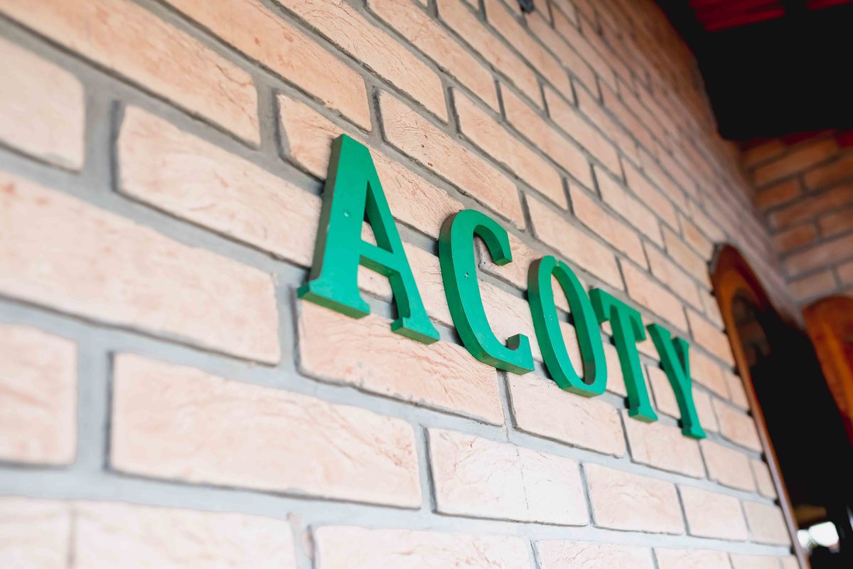 entrada de casa espaco acoty em cotia sp