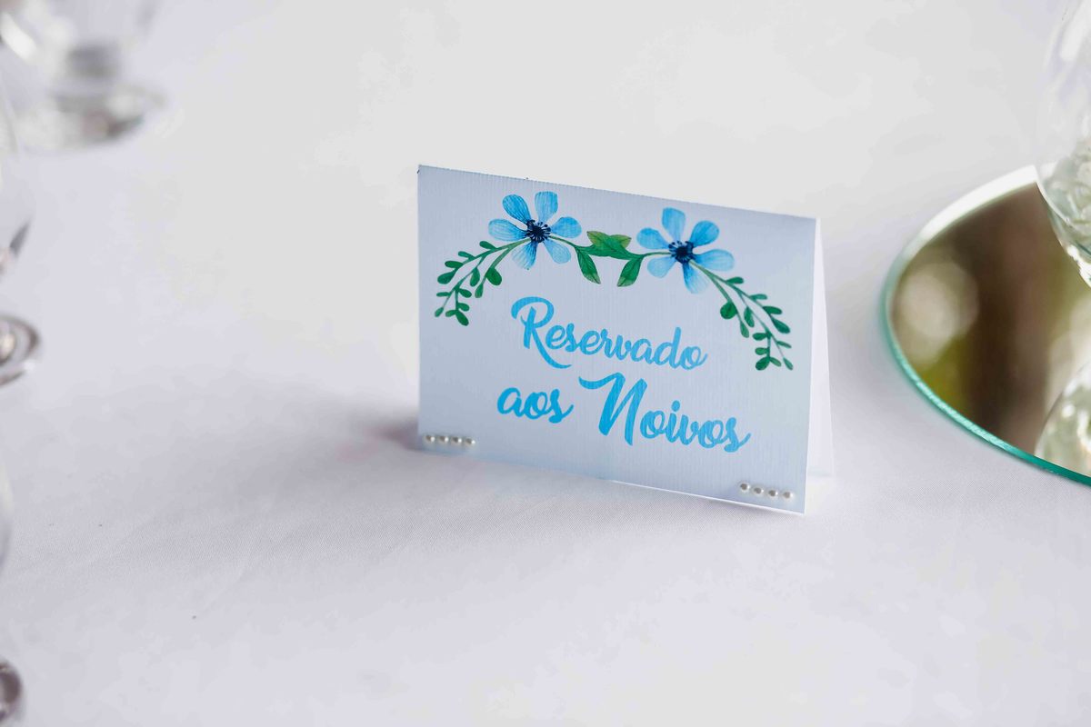 placa reservado aos noivos