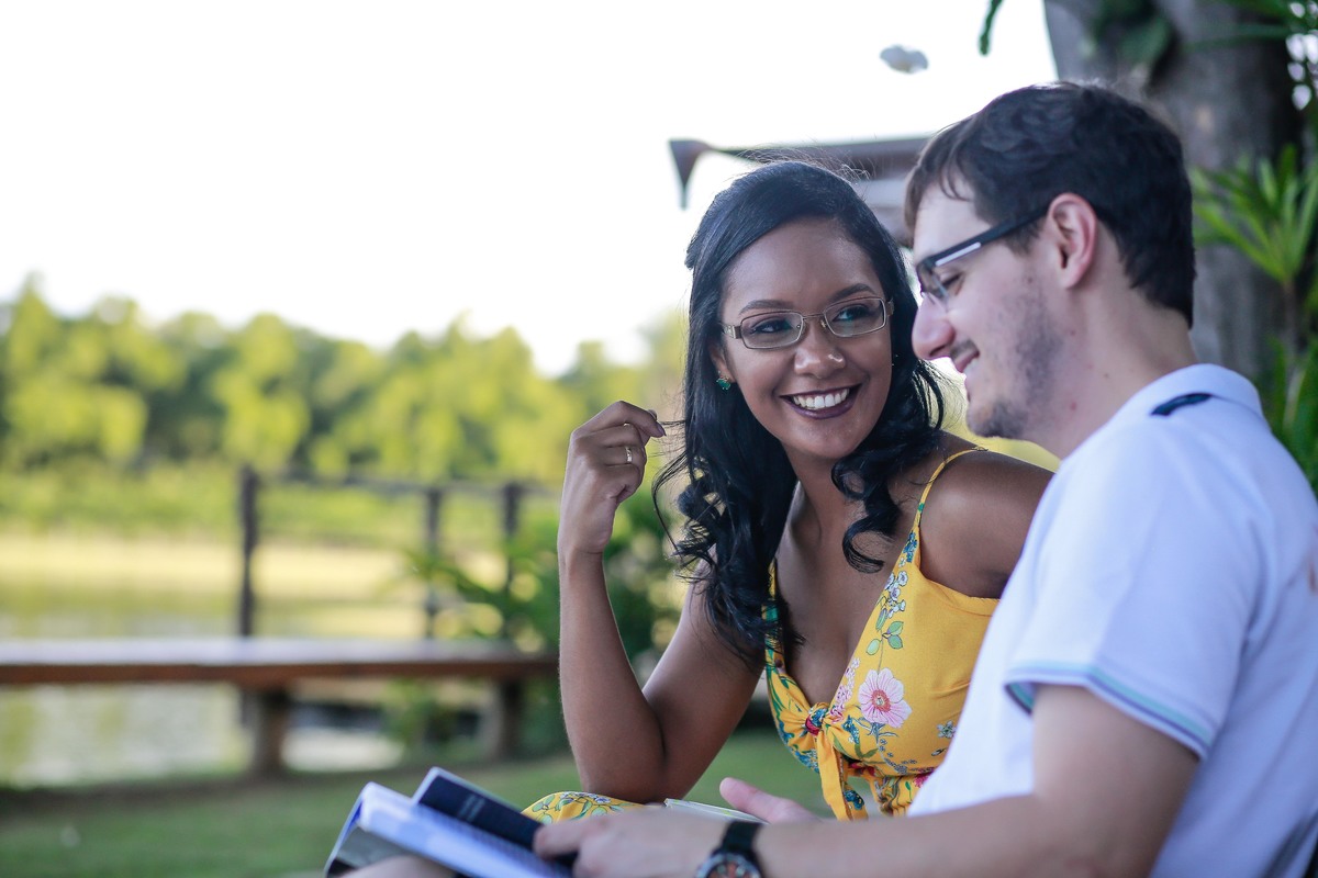 ensaio pre wedding de casal em hotel fazenda duas marias em jaguariuna sp fotografia por Denis Silveira