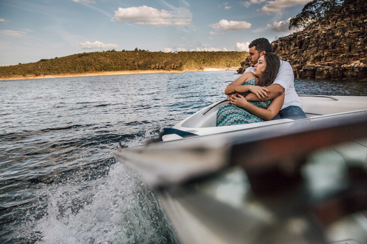 ensaio pré casamento dayane e mauricio em capitolio minas gerais fotografia de casal fotografo de casamentos denis silveira fotografia