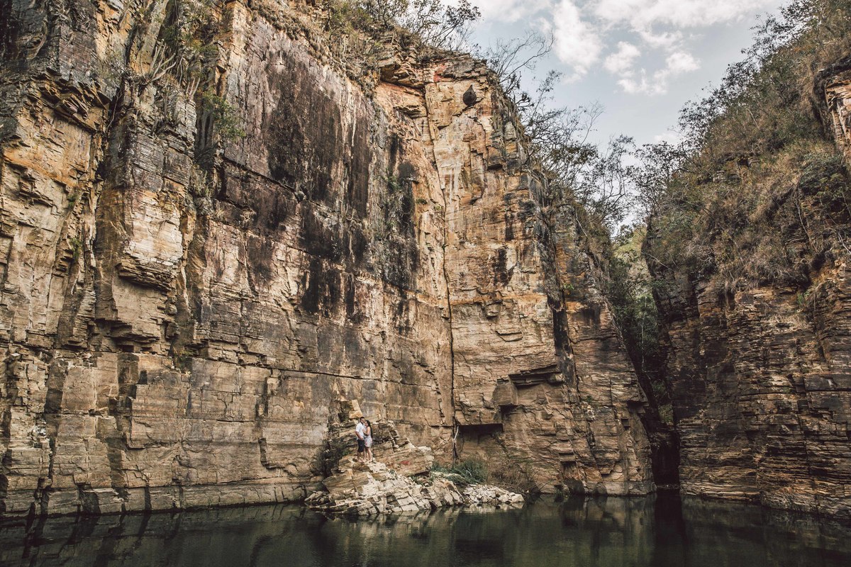 ensaio pré casamento dayane e mauricio em capitolio minas gerais fotografia de casal fotografo de casamentos denis silveira fotografia