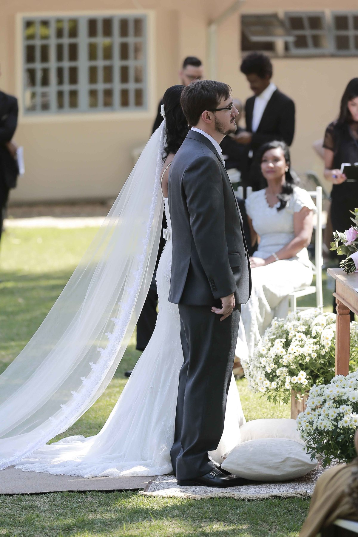 fotos de casamento casal de noivos Elisama e Daniel em Sousas SP no espaço Belmonte fotografo de Casamentos em SP Denis Silveira Fotografia