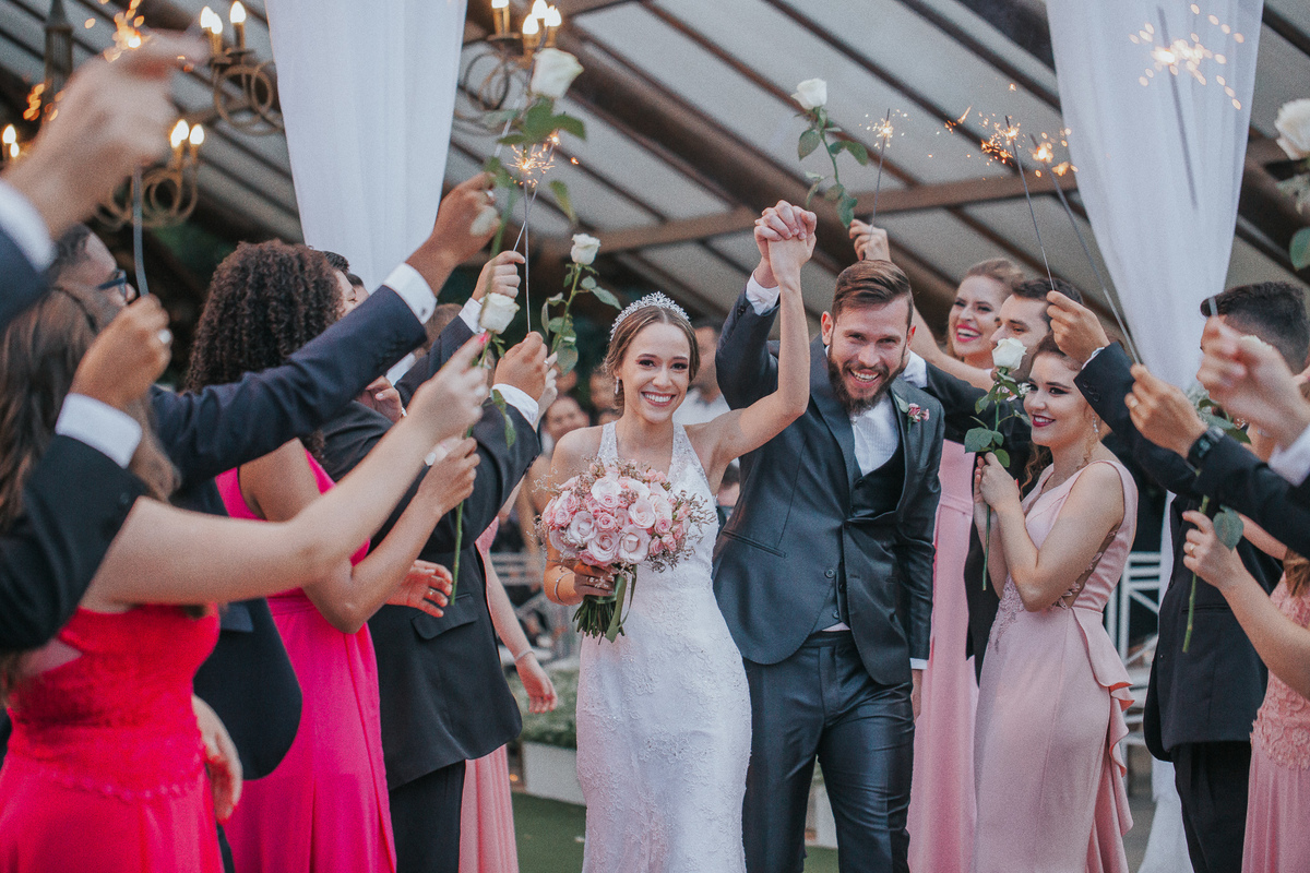 fotos casamento de dia casal de noivos bianca e leandro no espaço Kratos em vinhedo sp fotografo especializado casamentos denis silveira fotografia