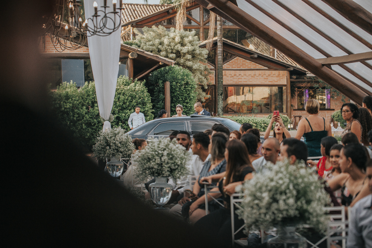 fotos casamento de dia casal de noivos bianca e leandro no espaço Kratos em vinhedo sp fotografo especializado casamentos denis silveira fotografia