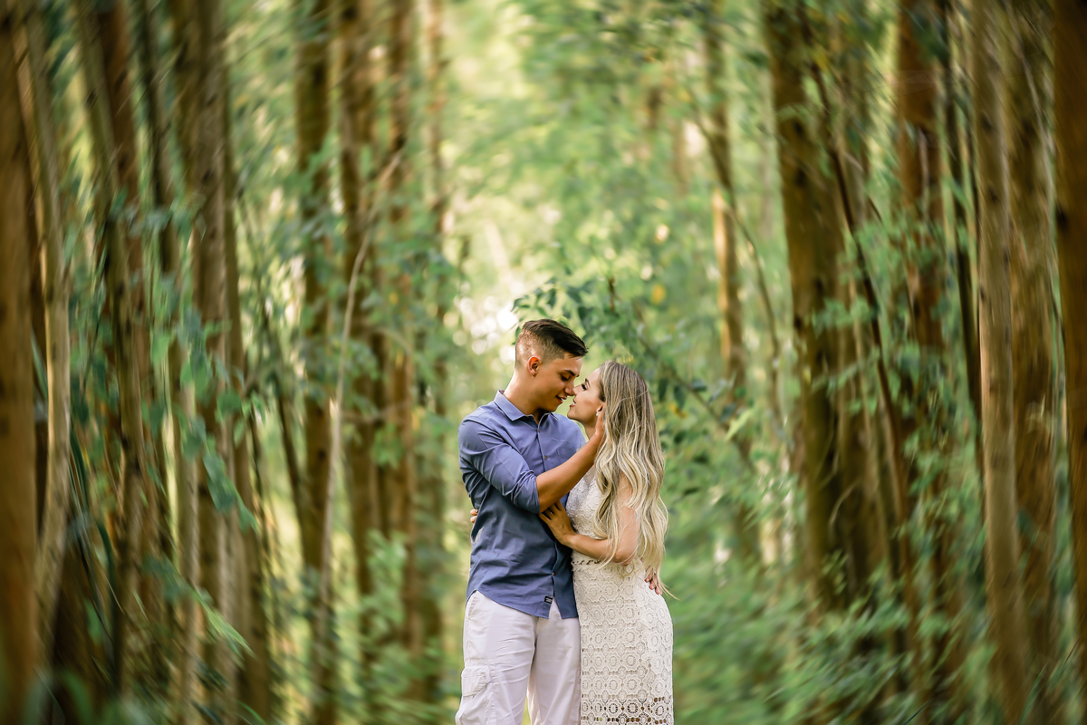 fotos ensaio pre wedding de casal em holambra sp fotografia por Denis Silveira sessao de fotos pre casamento casal de noivos yasmin e josue