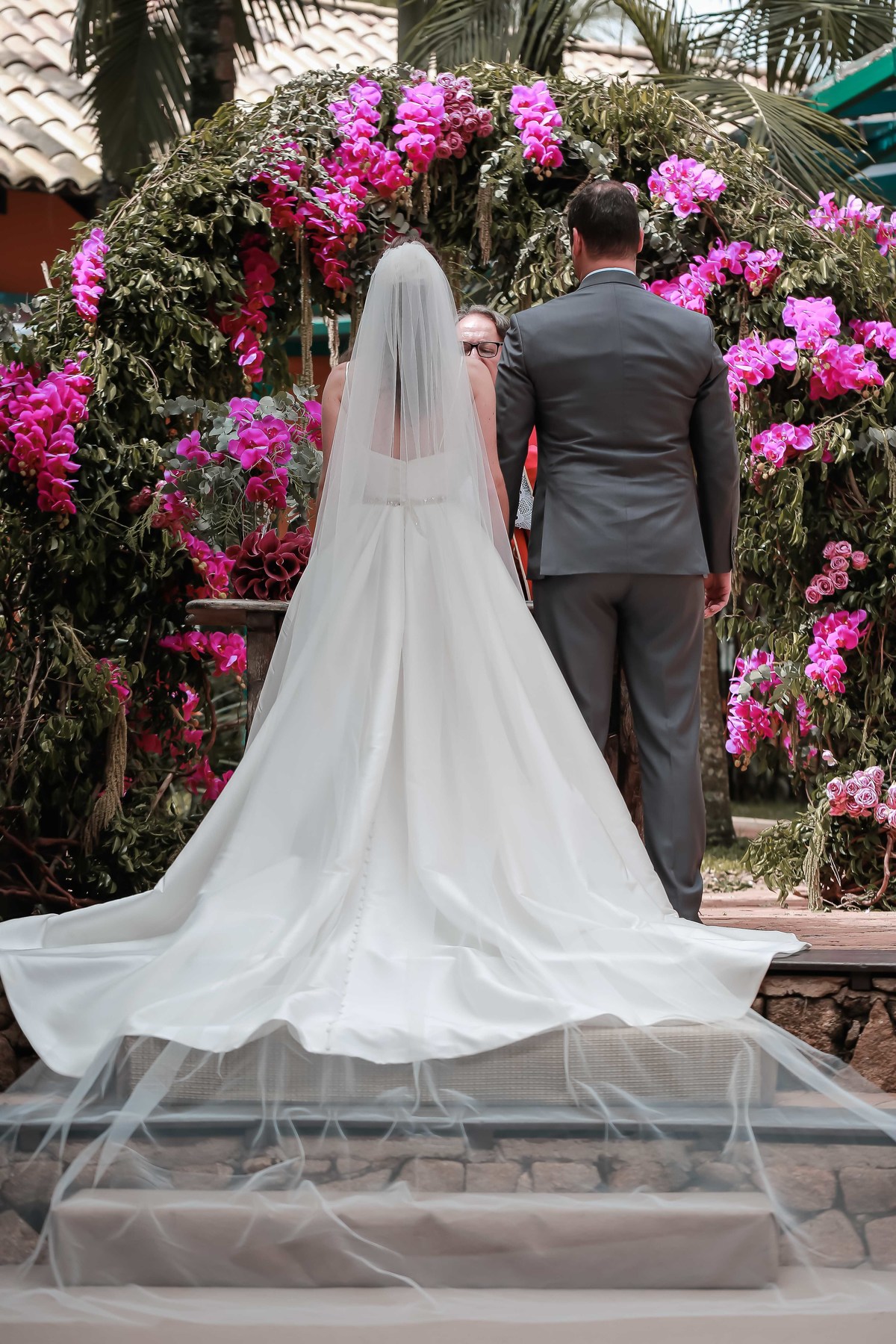 fotografia de casamento do casal de noivos Marina e Mario Eduardo na Casa da Fazenda no Morumbi em Sao Paulo SP fotos pelo fotografo Denis Silveira Fotografia
