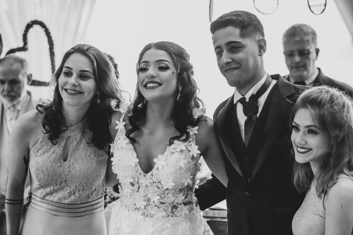 fotografia do casamento do casal Thamires e Gabriel realizado em Sao Bernardo do Campo SP no espaco Bambu do Riacho fotos pelo fotografo Denis Silveira