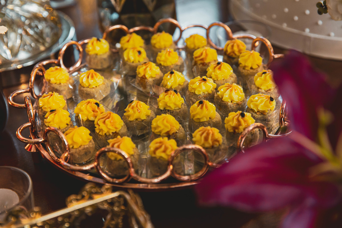 fotos de casamento casal de noivos regiane e fabio no espaco quinta das brumelias em campinas sp pelo fotografo denis silveira especializado em casamentos wedding photography