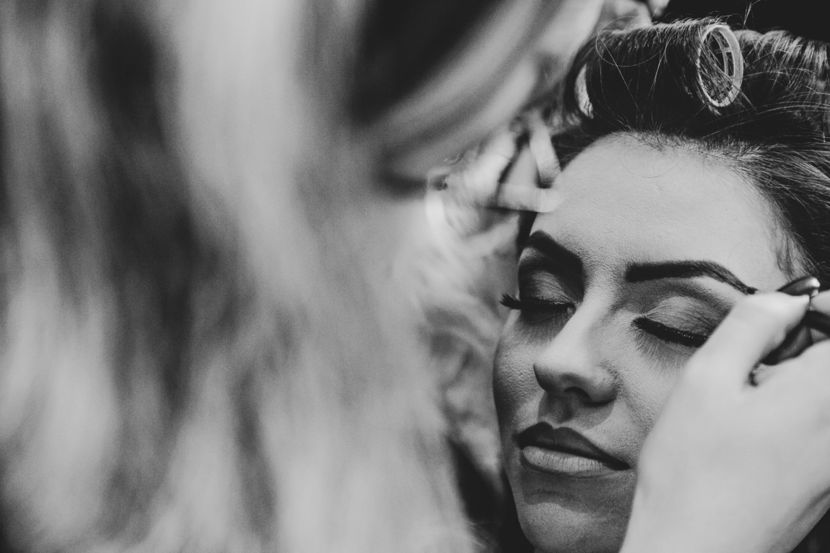 fotos de casamento casal de noivos regiane e fabio no espaco quinta das brumelias em campinas sp pelo fotografo denis silveira especializado em casamentos wedding photography