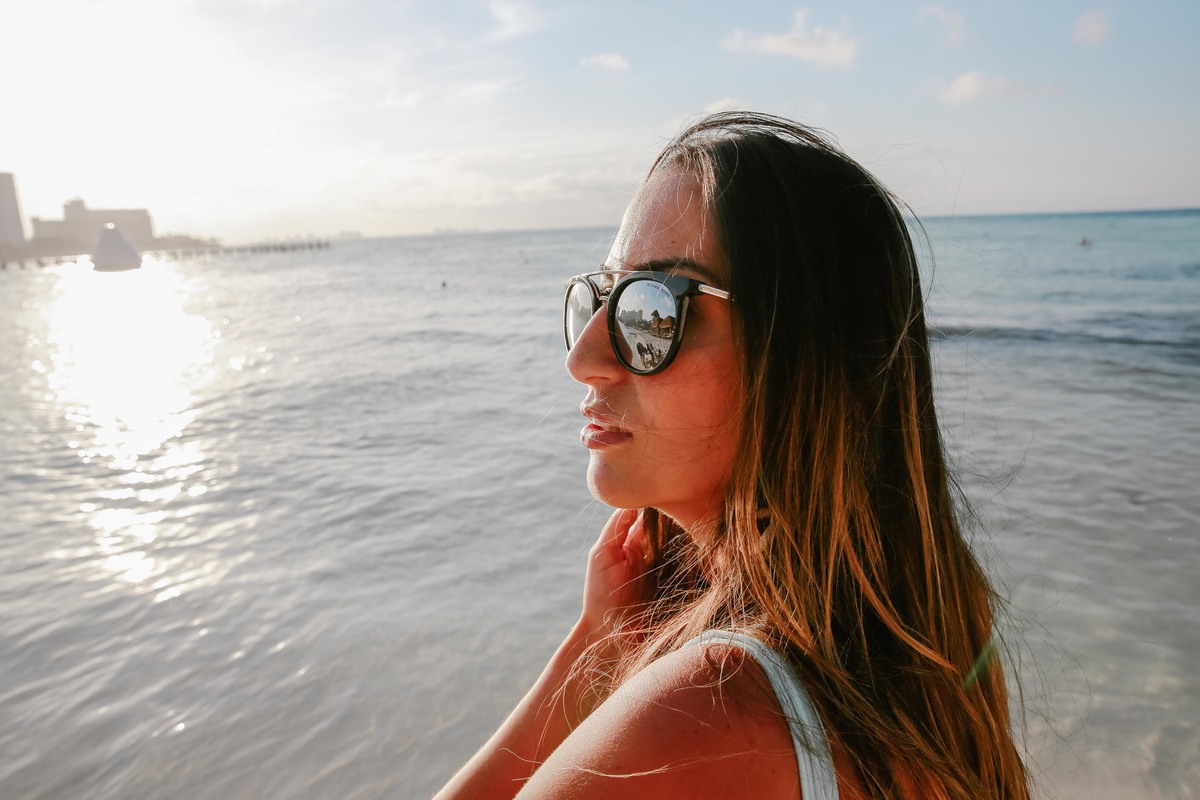 ensaio de casal pre wedding pricila e rafael na praia em cancun mexico no hotel hyatt ziva all inclusive fotos do fotografo denis silveira fotografia