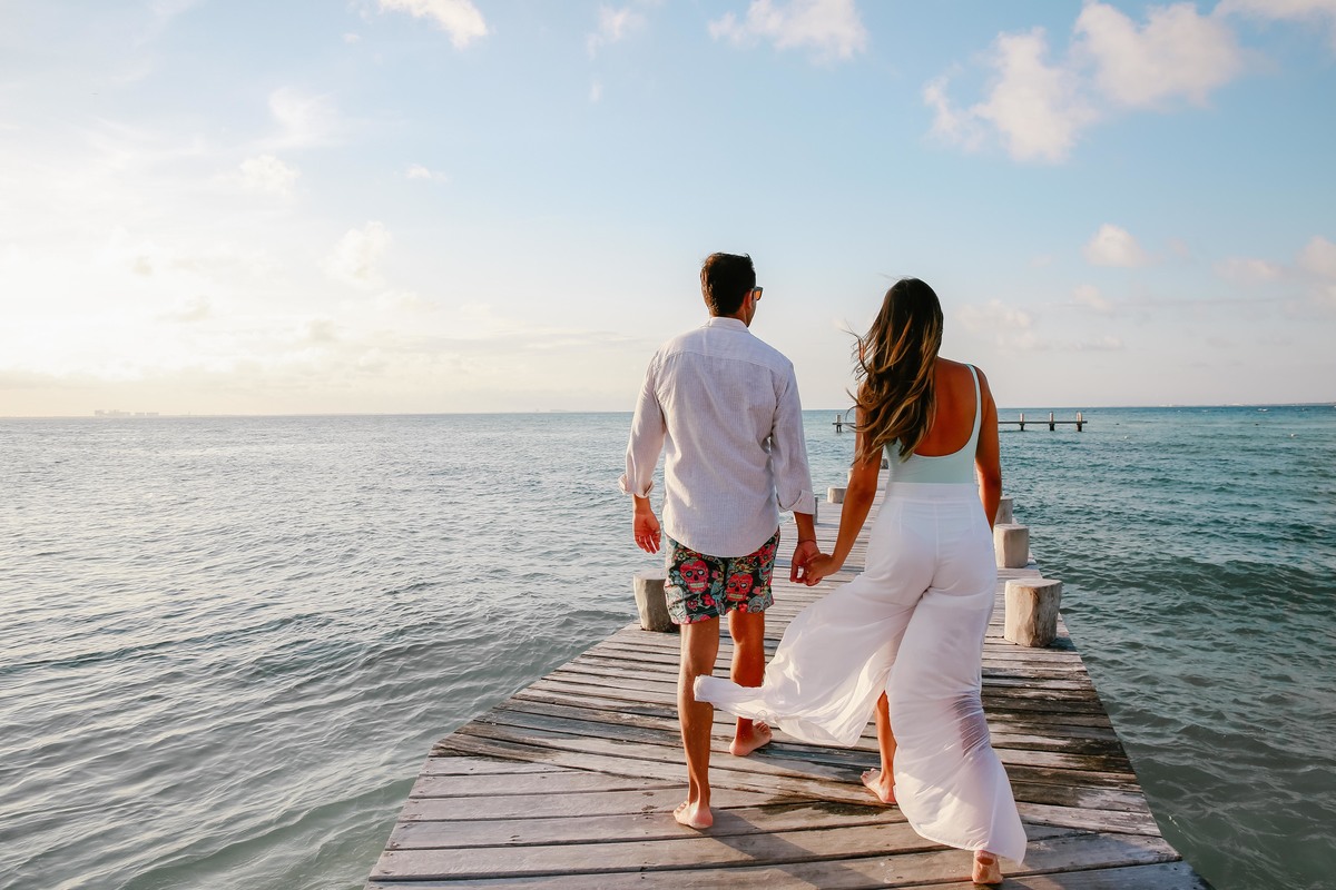 ensaio de casal pre wedding pricila e rafael na praia em cancun mexico no hotel hyatt ziva all inclusive fotos do fotografo denis silveira fotografia