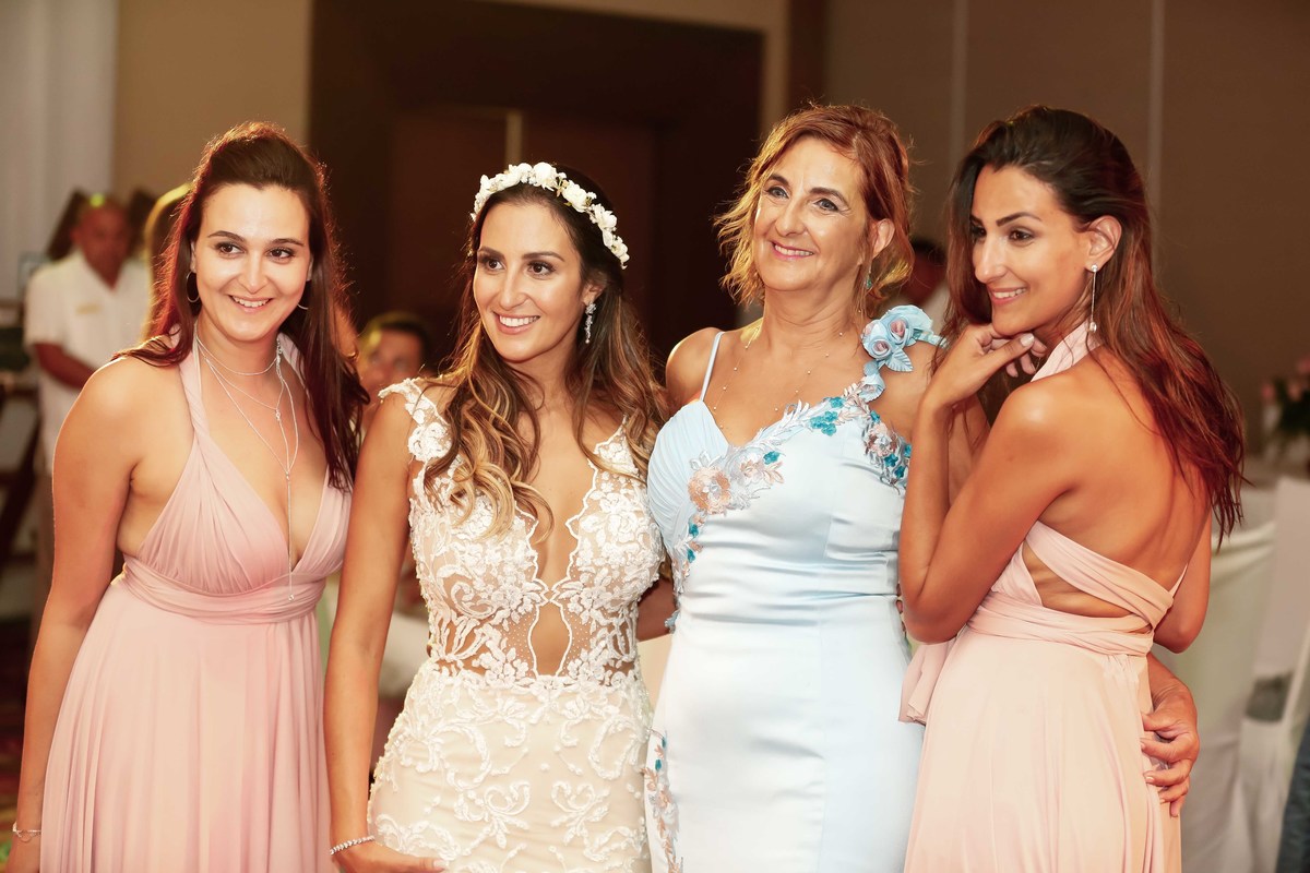 fotos de casamento na praia no caribe no hotel hyatt ziva all inclusive em cancun no mexico casal de noivos pricila e rafael fotografia pelo fotografo denis silveira destination wedding