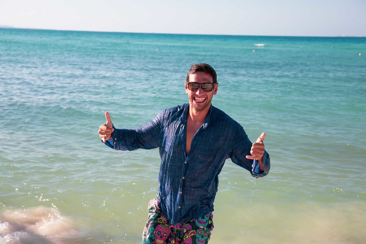 fotos de casamento na praia no caribe no hotel hyatt ziva all inclusive em cancun no mexico casal de noivos pricila e rafael fotografia pelo fotografo denis silveira destination wedding