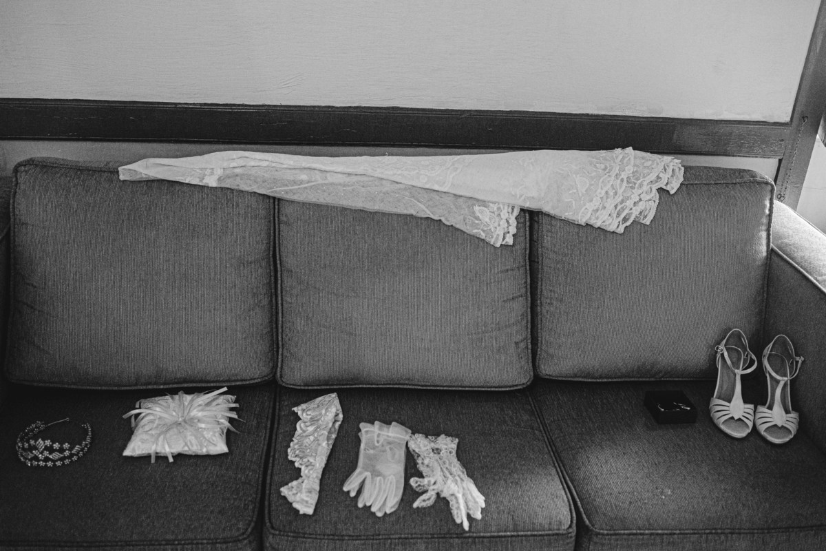 fotografia casamento de dia em fazenda do casal de noivos milena e andre em valinhos sp fotos pelo fotografo denis silveira