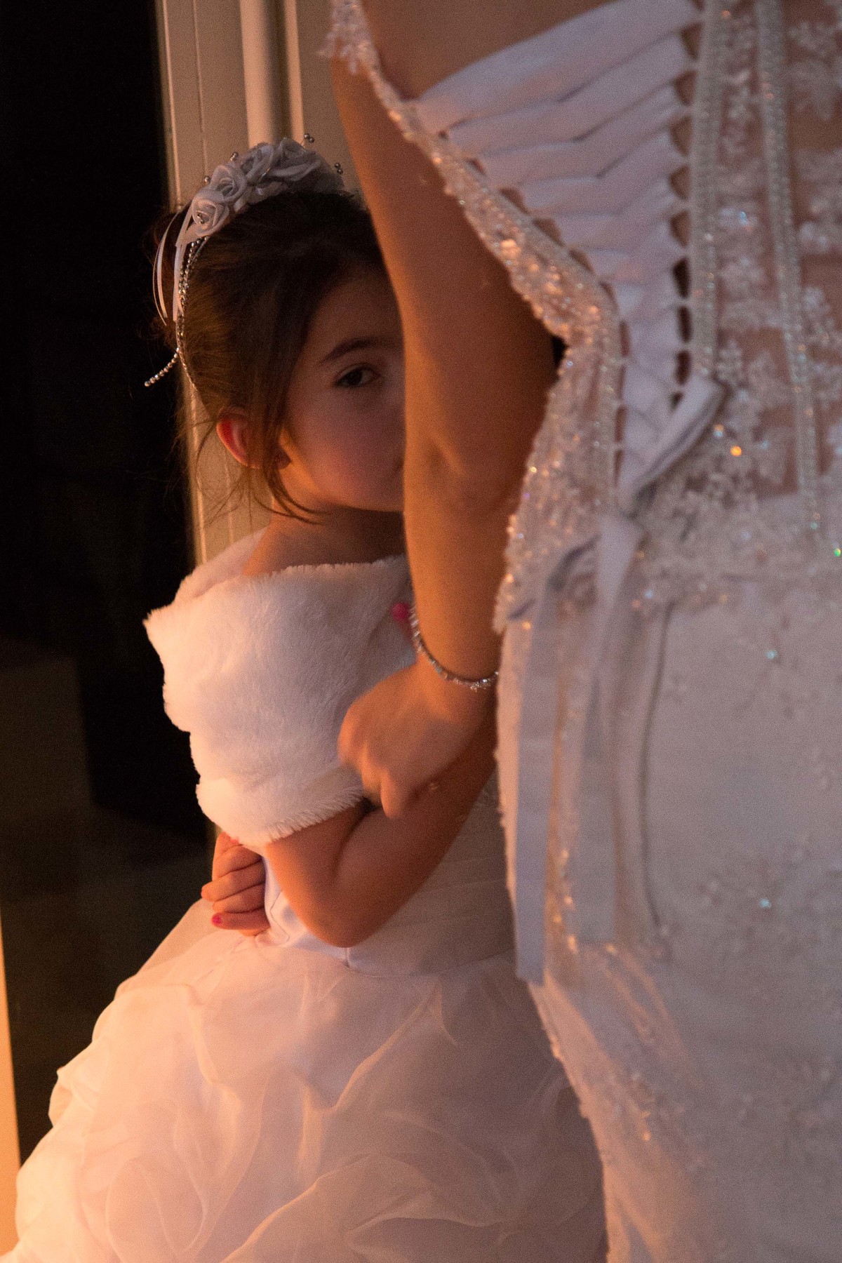 dama de honra espiando