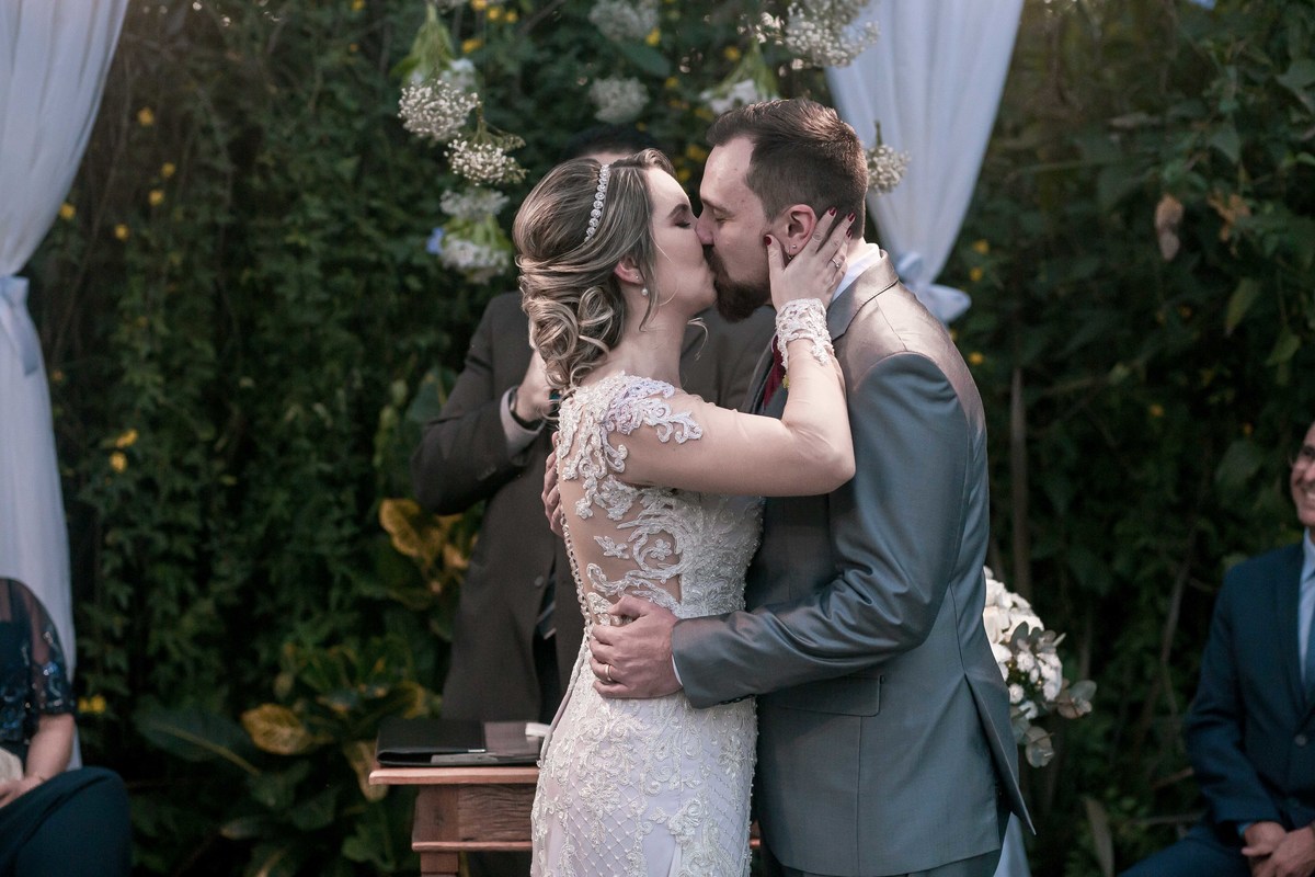 fotos casamento casal de noivos jessica e daniel em louveira no espaco buffet sumatra fotografia pelo fotografo denis silveira
