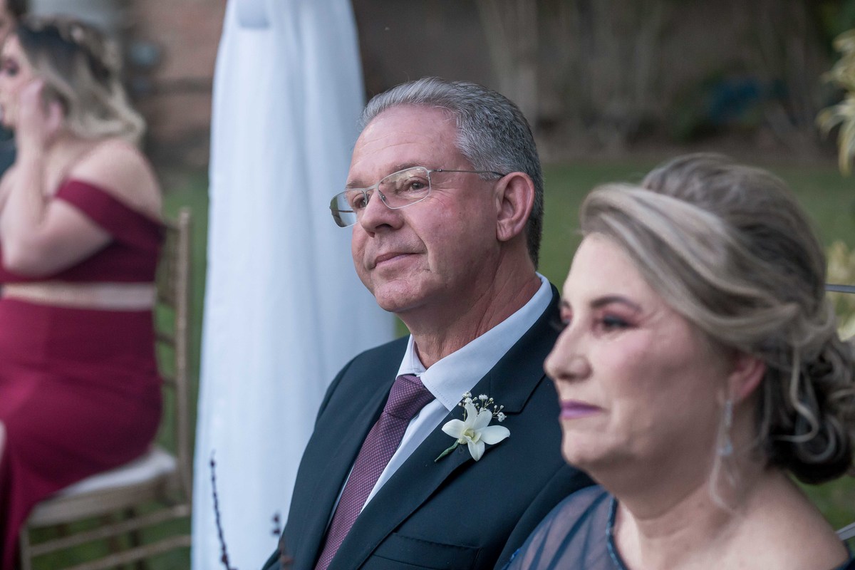 fotos casamento casal de noivos jessica e daniel em louveira no espaco buffet sumatra fotografia pelo fotografo denis silveira