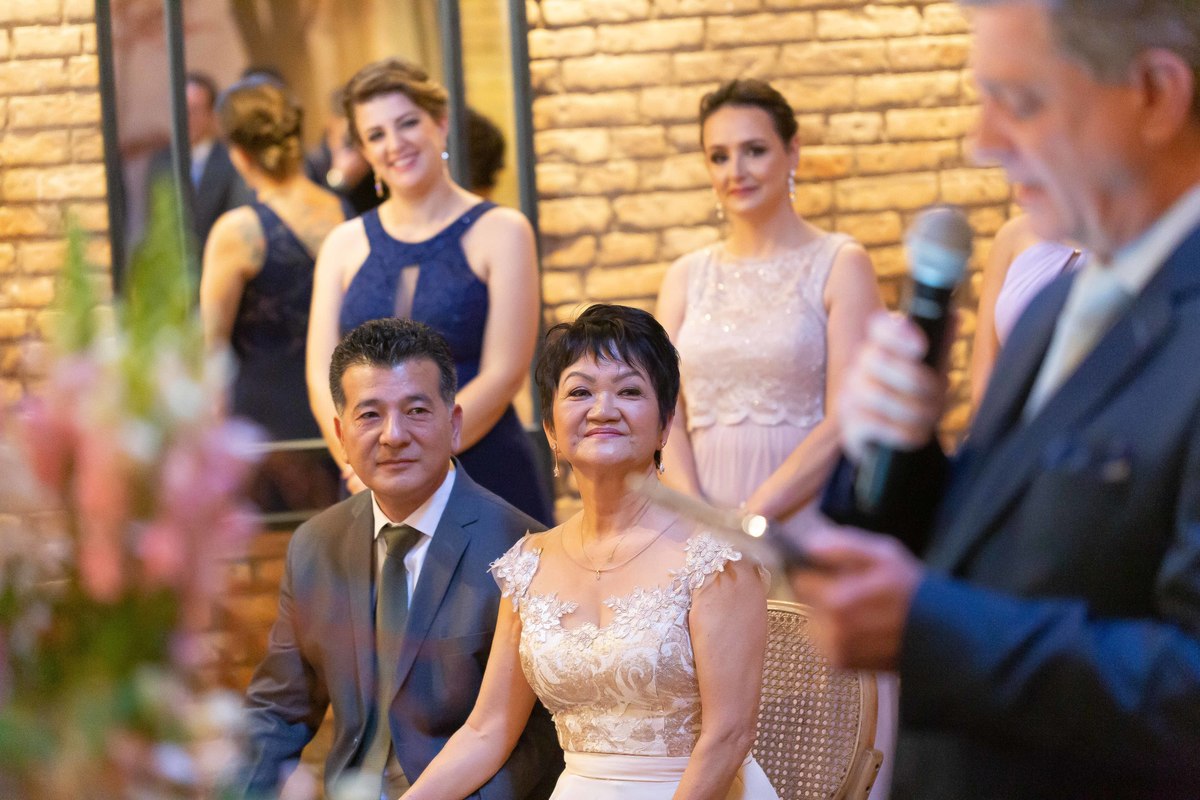 fotos casamento casal fernanda e douglas em sao paulo sp vila madalena espaco de eventos celeiro quintal fotografia por denis silveira