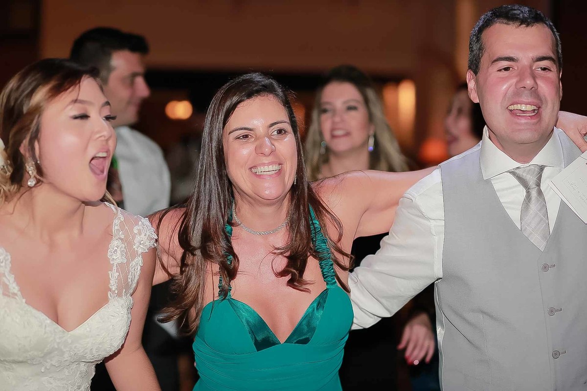 fotos casamento casal fernanda e douglas em sao paulo sp vila madalena espaco de eventos celeiro quintal fotografia por denis silveira