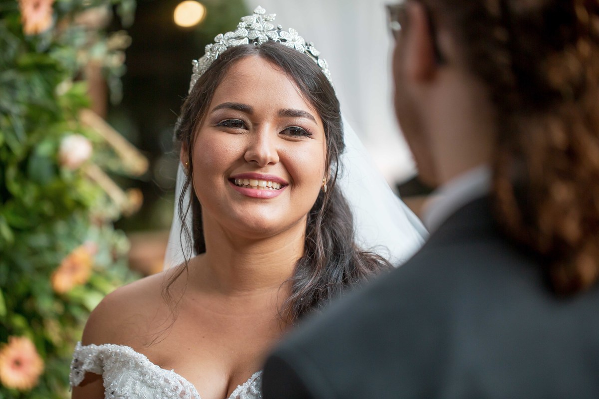 fotografia casamento de dia casal de noivos alemao nathalie e benjamin realizado no espaco canto das aguas na cidade de mairipora sp pelo fotografo denis silveira fotografia